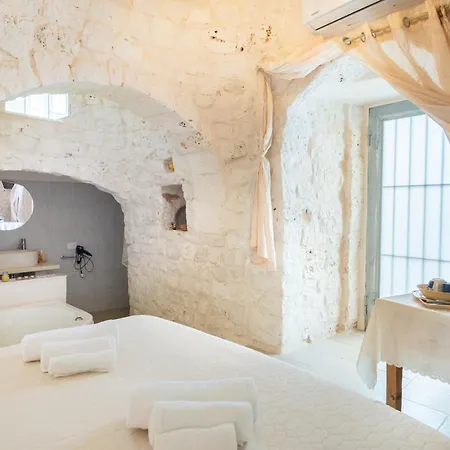 Holiday home Trullo Septis In