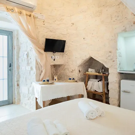 Holiday home Trullo Septis In